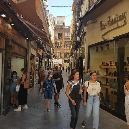 Loft Nuevo Y Con Encanto A Tres Mnt Catedral Aa Wifi Apartamento Sevilha